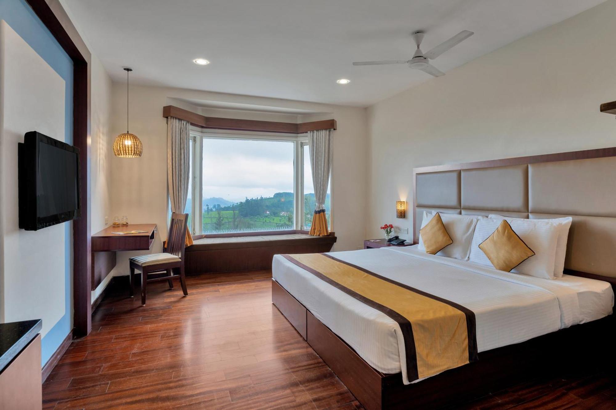Valley View Premier Room