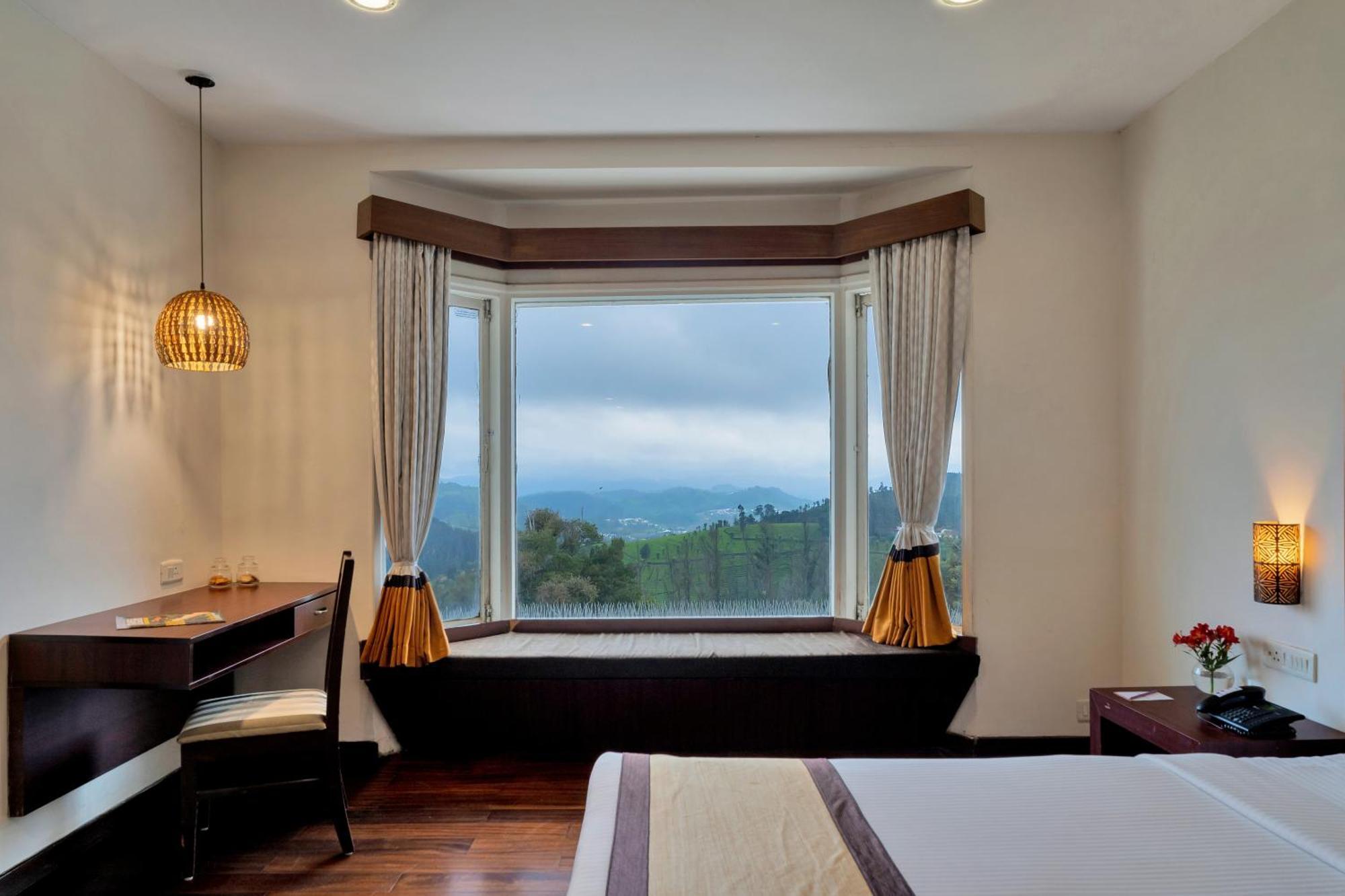 Valley View Premier Room