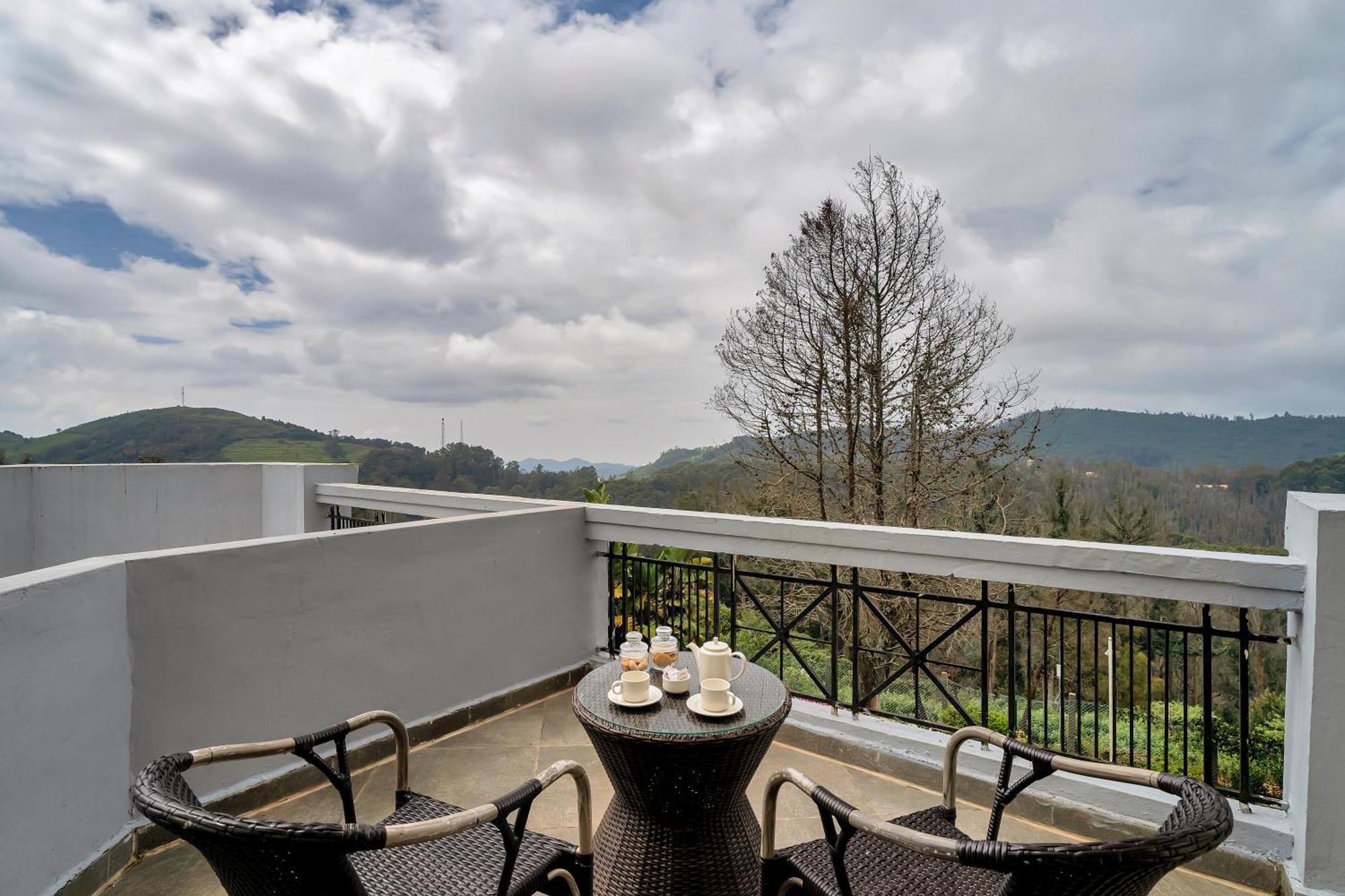Valley View Premier Room Balcony